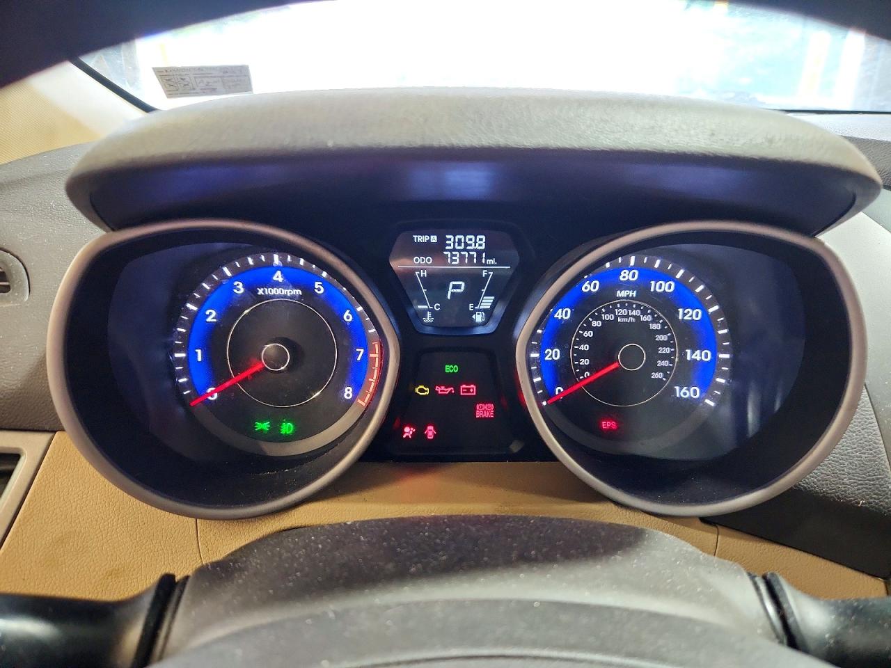 2012 HYUNDAI ELANTRA