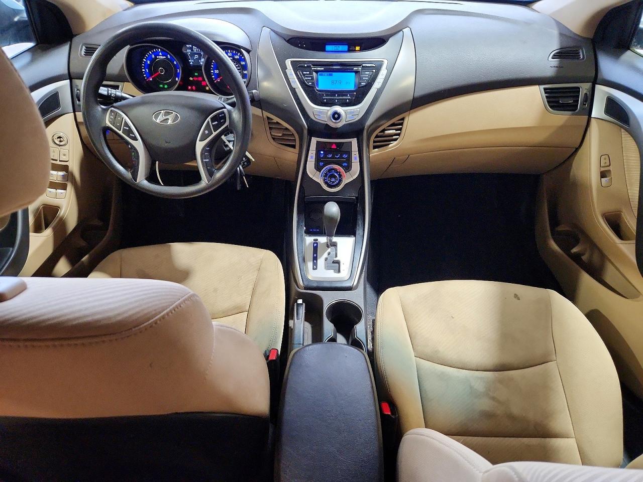 2012 HYUNDAI ELANTRA