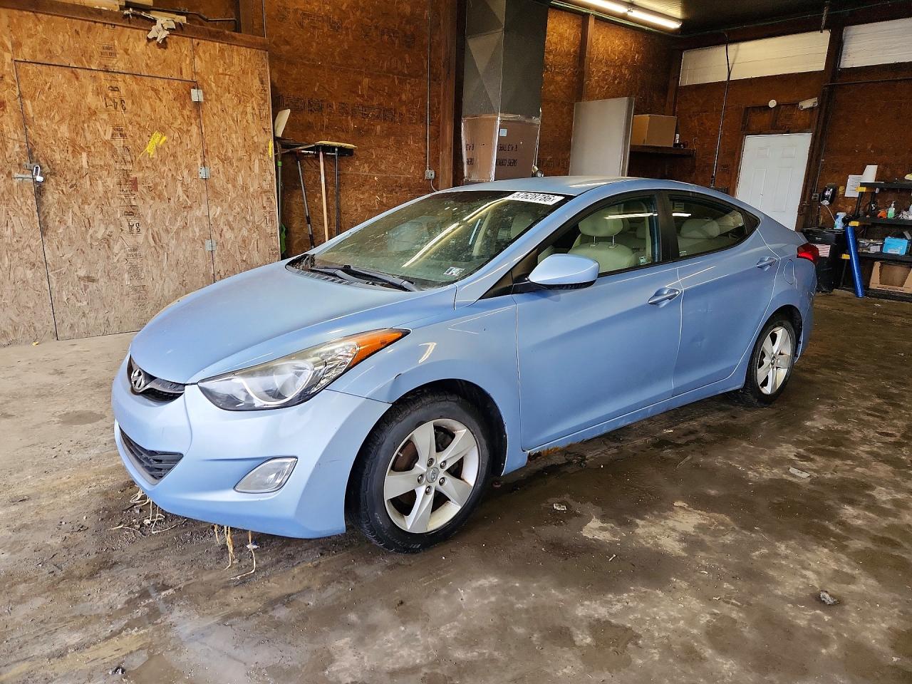 2012 HYUNDAI ELANTRA