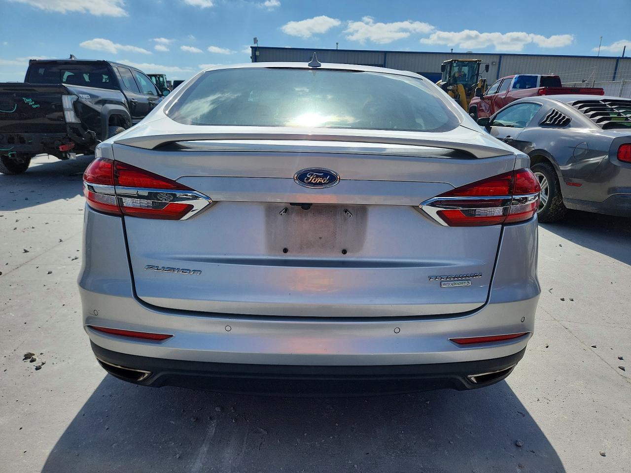 2019 FORD FUSION