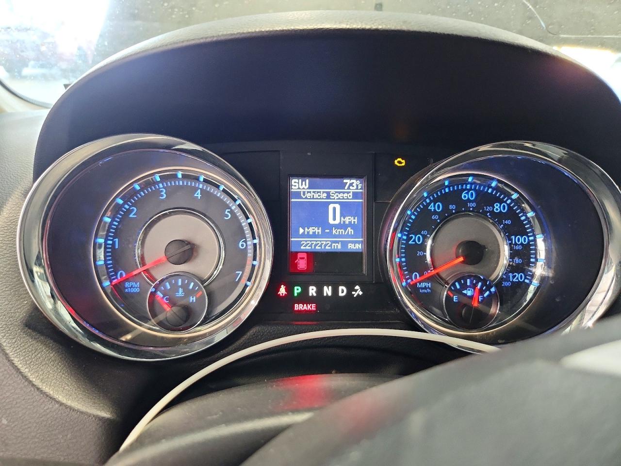 2016 CHRYSLER MINIVAN
