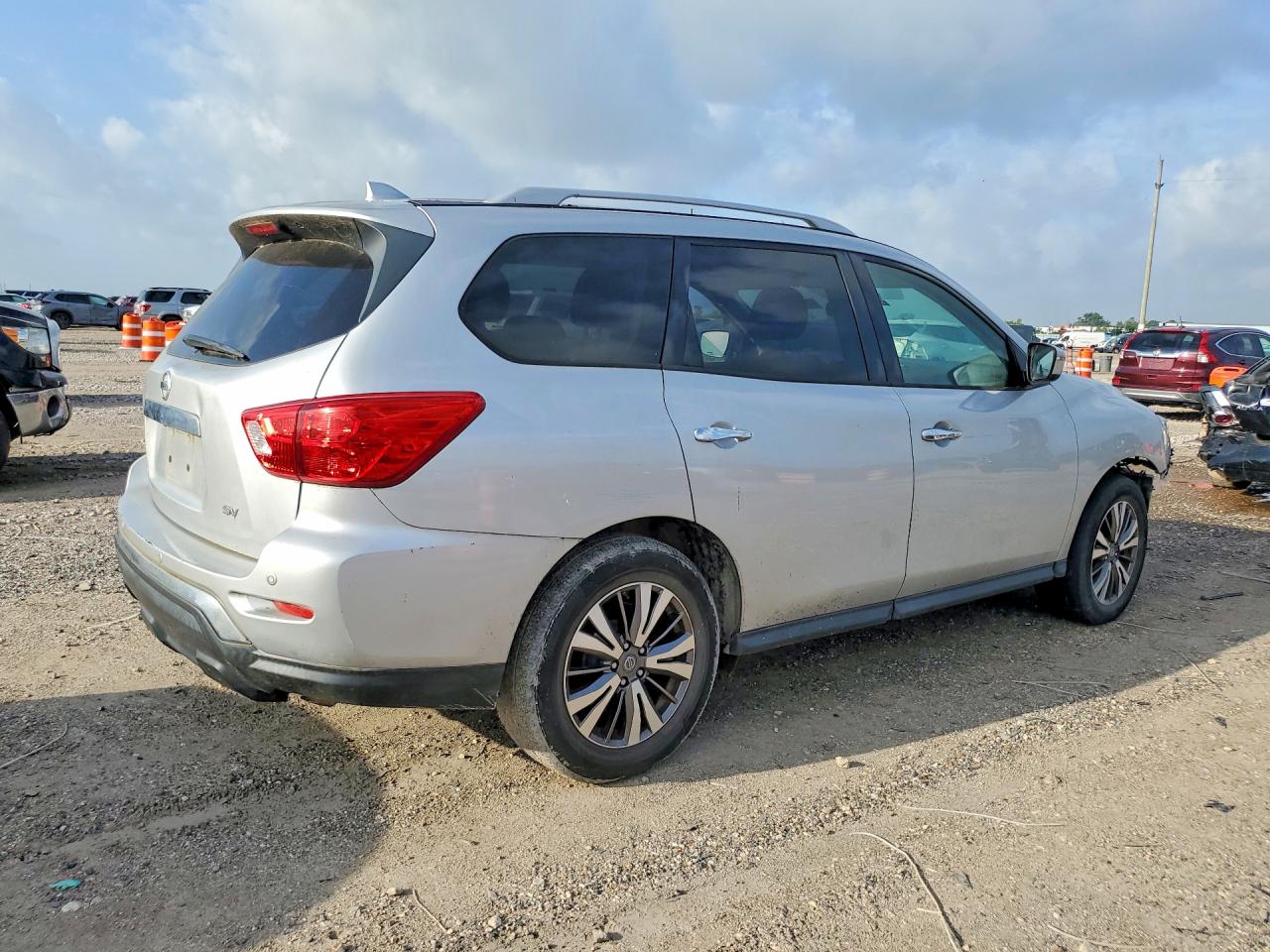 2019 NISSAN PATHFINDER