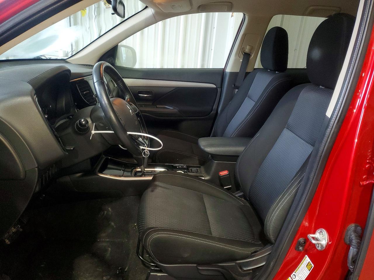 2018 MITSUBISHI OUTLANDER