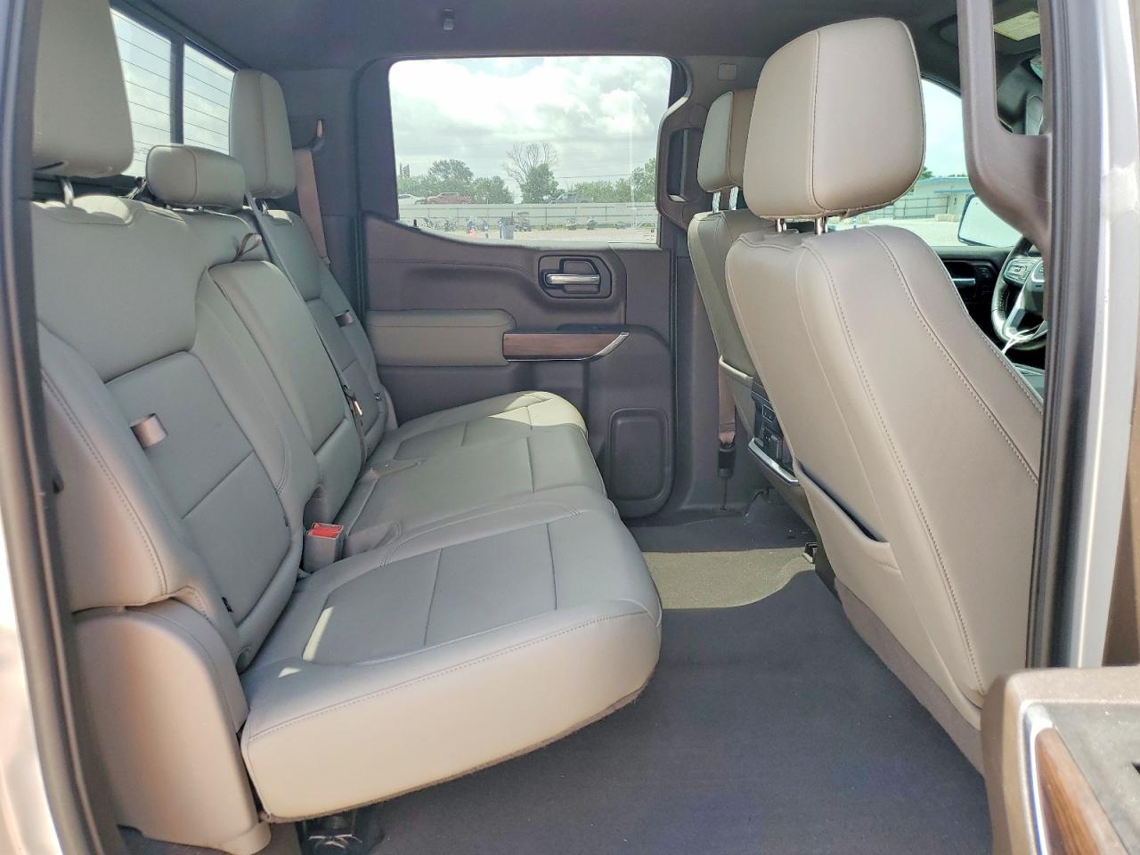 2021 GMC SIERRA
