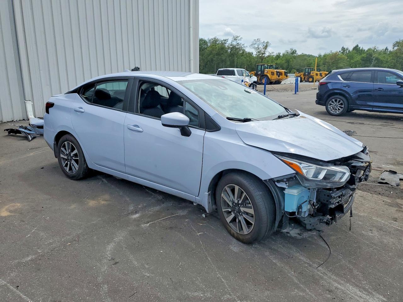 2024 NISSAN VERSA