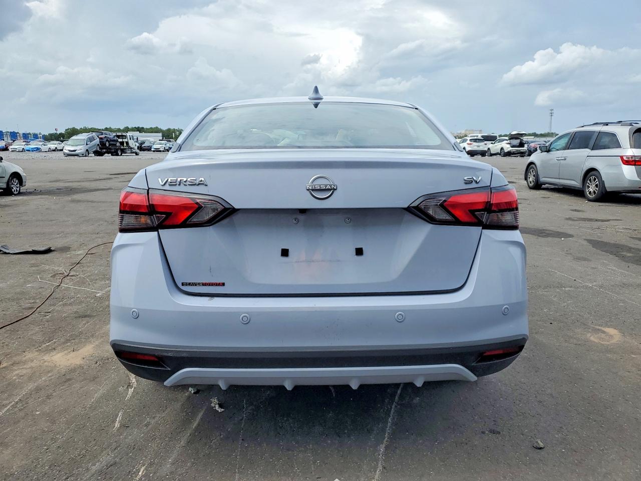2024 NISSAN VERSA