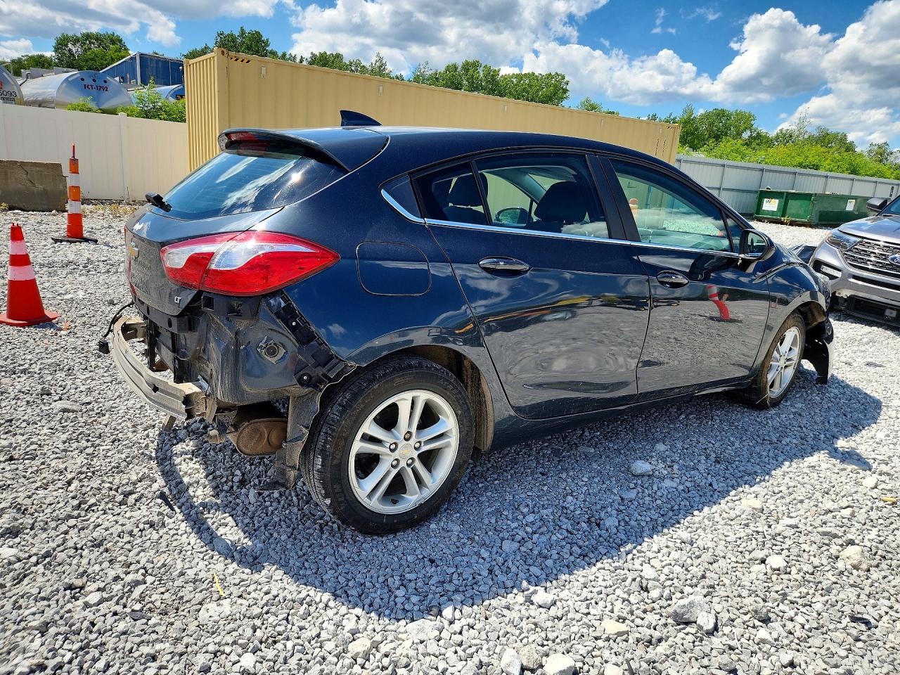2017 CHEVROLET CRUZE