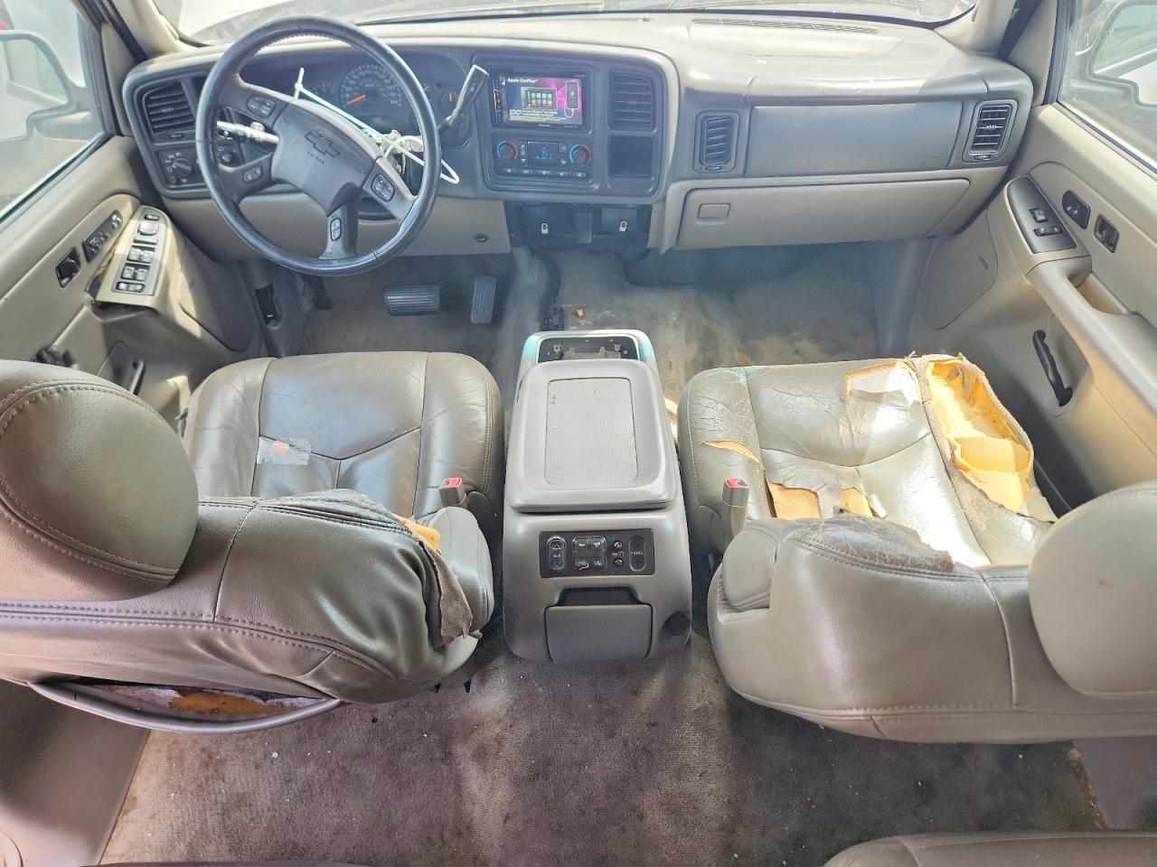 2005 CHEVROLET SUBURBAN