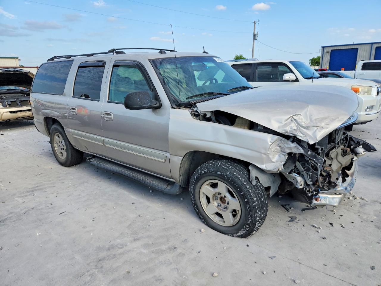 2005 CHEVROLET SUBURBAN