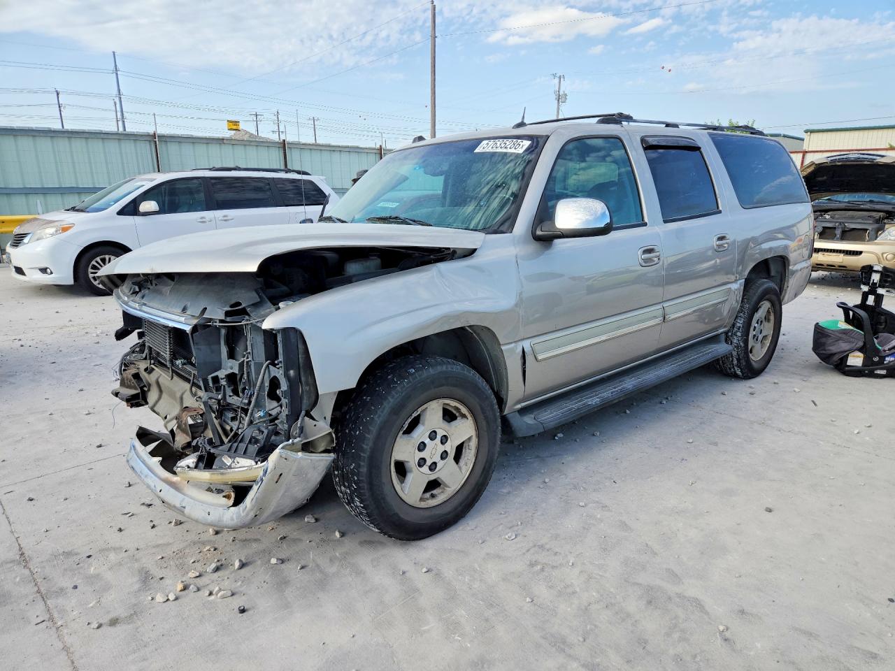 2005 CHEVROLET SUBURBAN