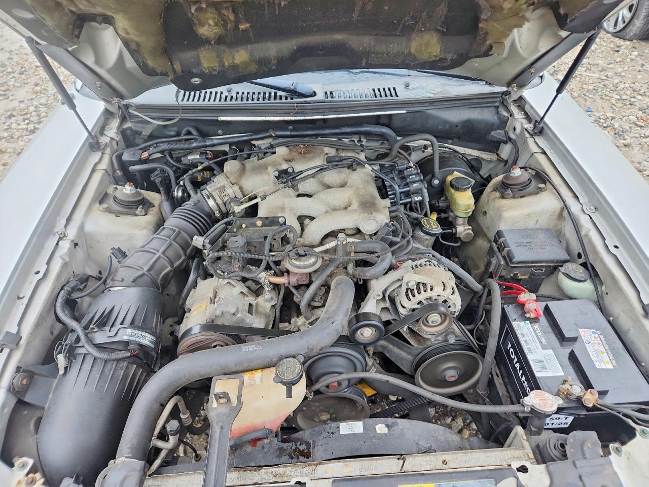 2003 FORD MUSTANG