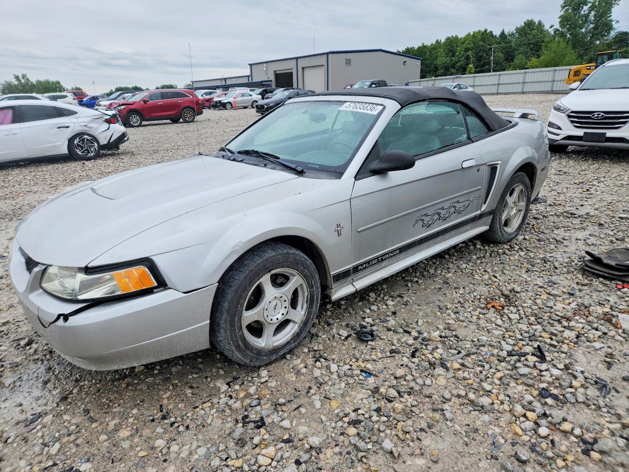 2003 FORD MUSTANG