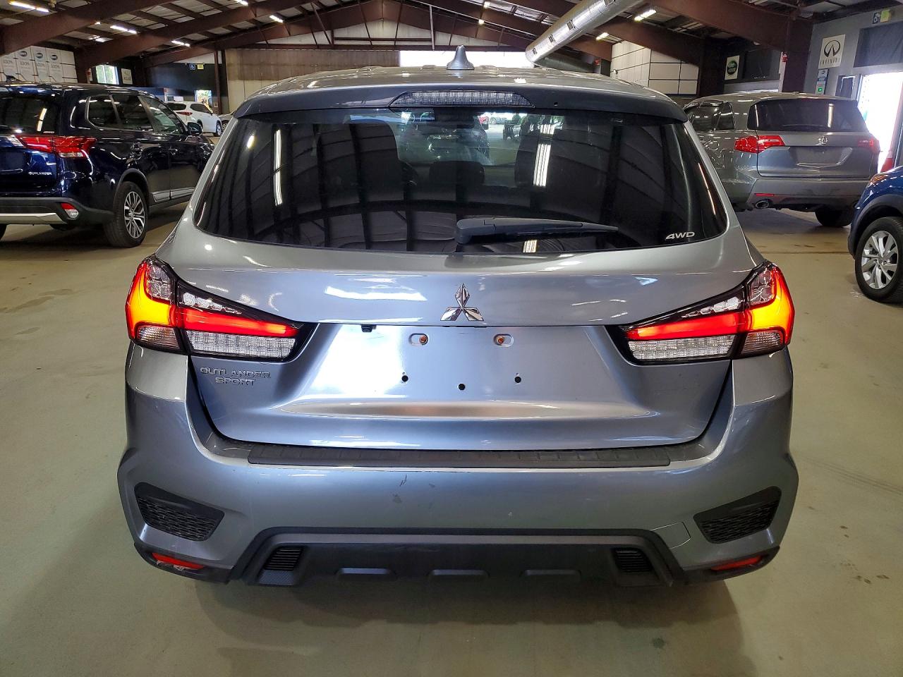 2023 MITSUBISHI OUTLANDER
