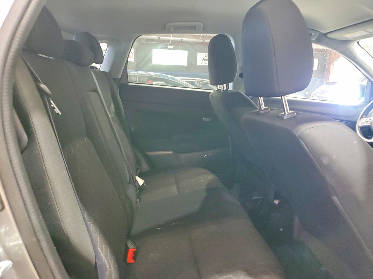 2023 MITSUBISHI OUTLANDER