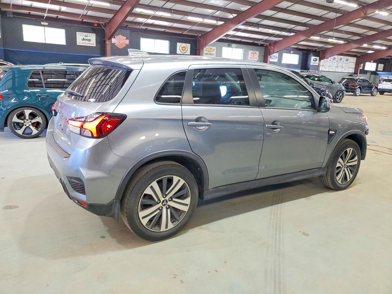 2023 MITSUBISHI OUTLANDER