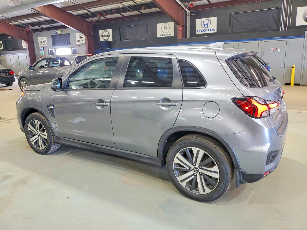 2023 MITSUBISHI OUTLANDER