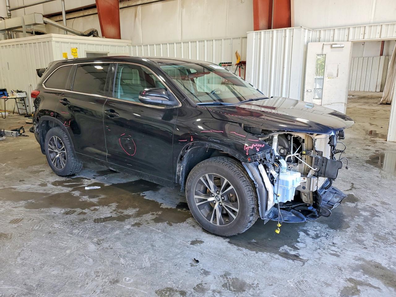 2018 TOYOTA HIGHLANDER