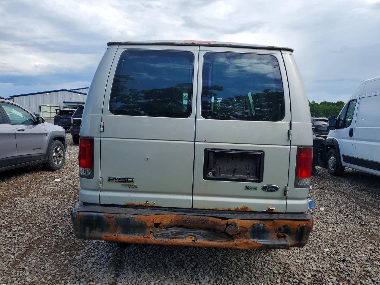 2013 FORD ECONOLINE