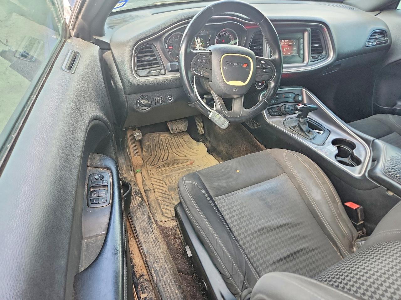 2017 DODGE CHALLENGER