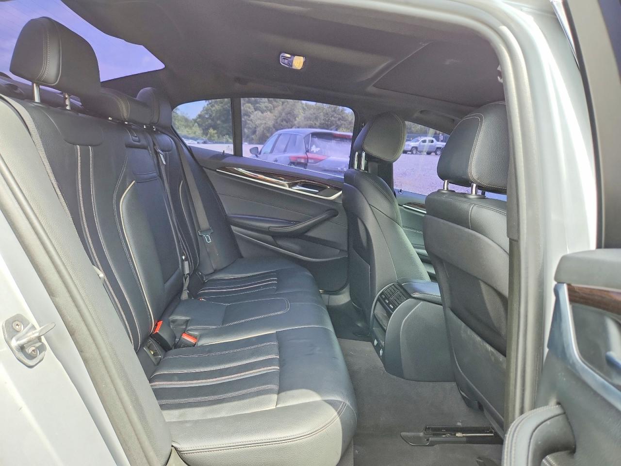 2019 BMW 5 SERIES