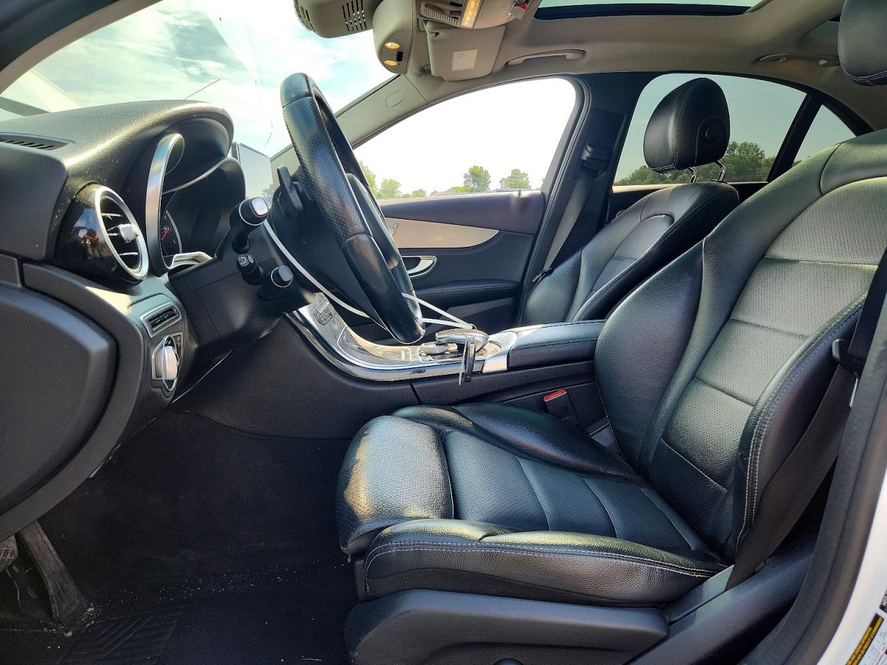 2016 MERCEDES-BENZ C-CLASS