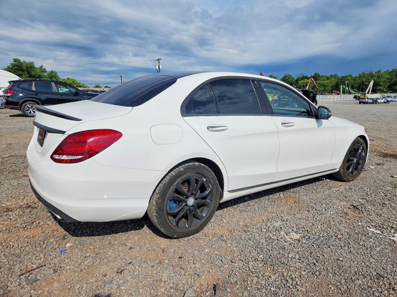 2016 MERCEDES-BENZ C-CLASS