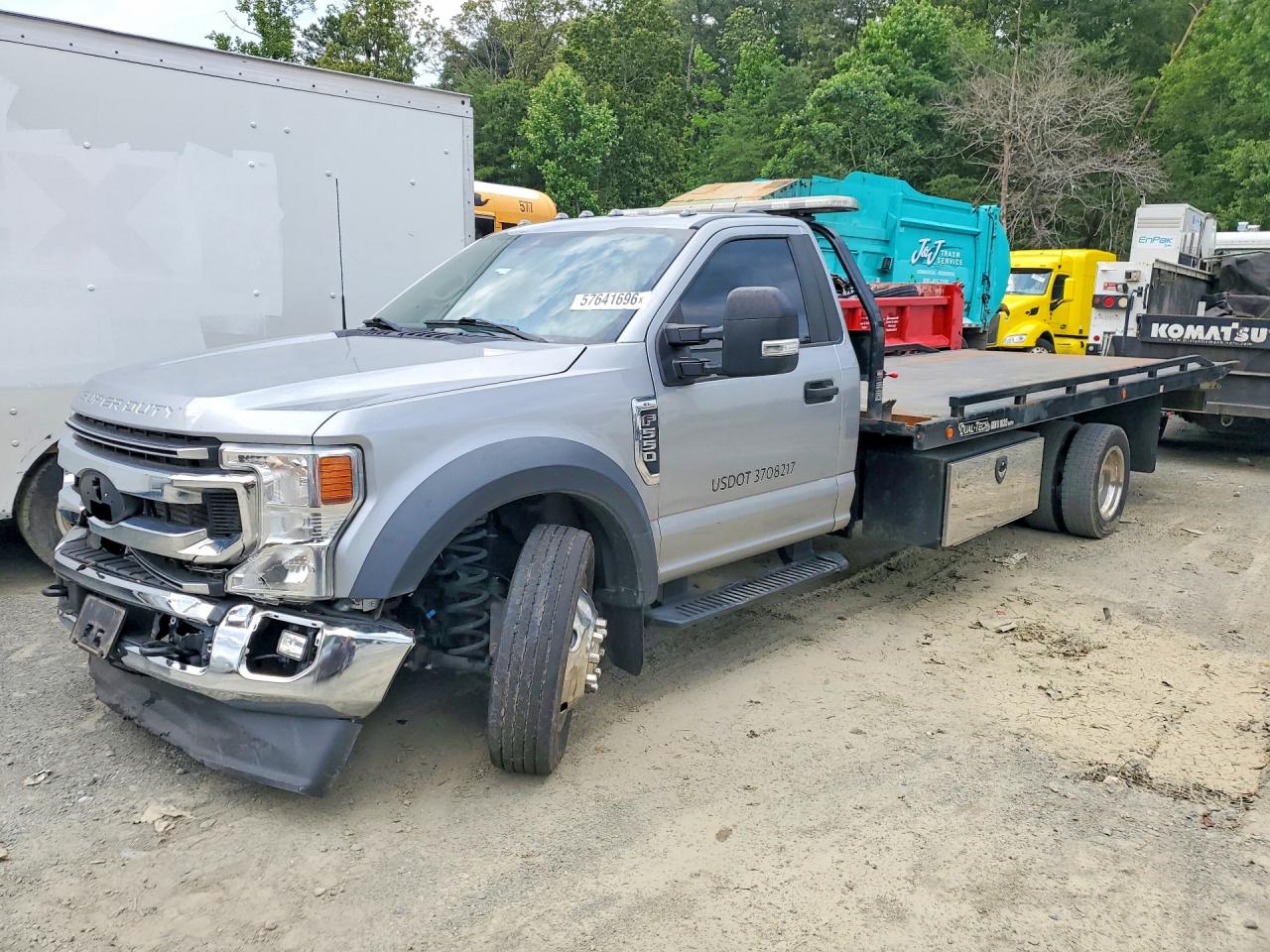 2022 FORD F550