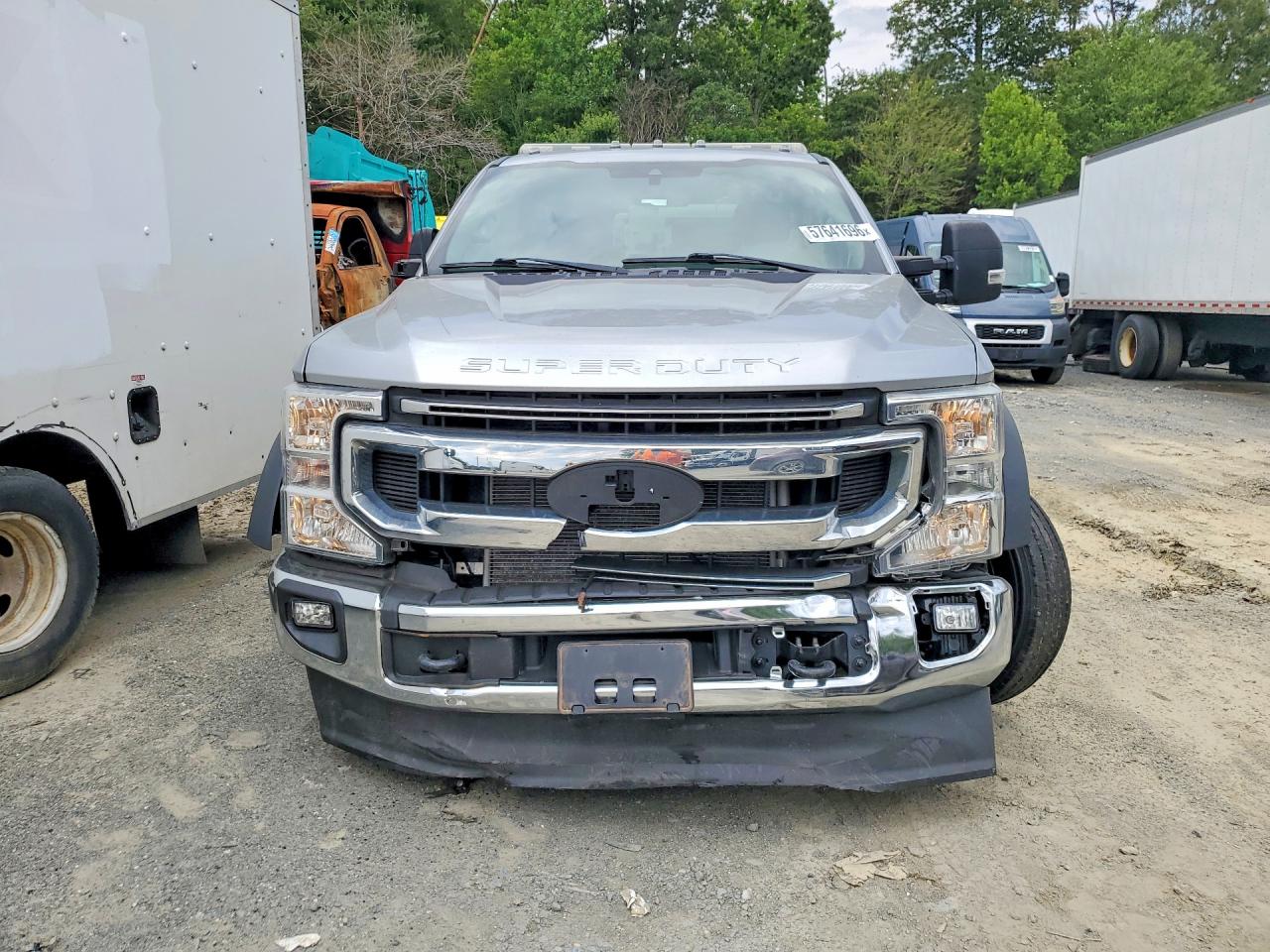 2022 FORD F550