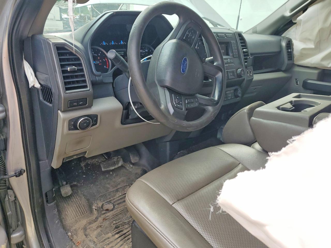 2022 FORD F550