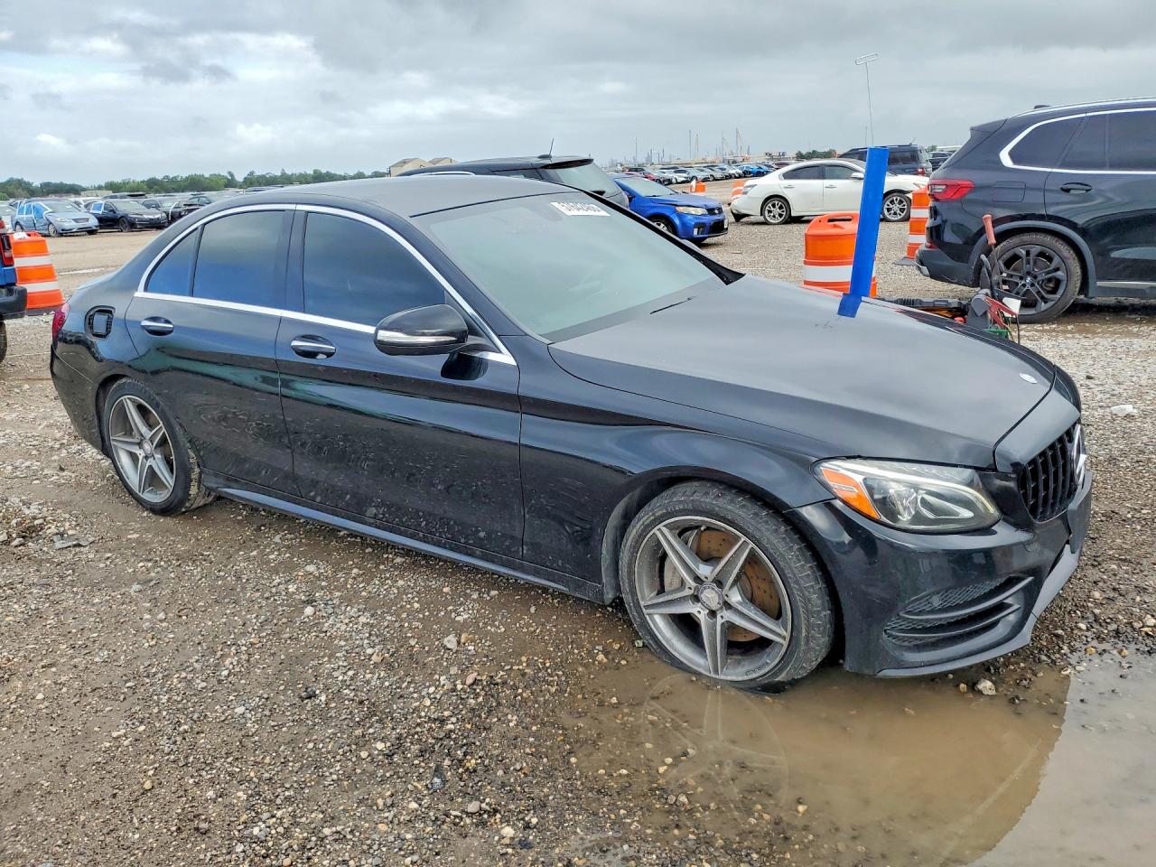 2015 MERCEDES-BENZ C-CLASS