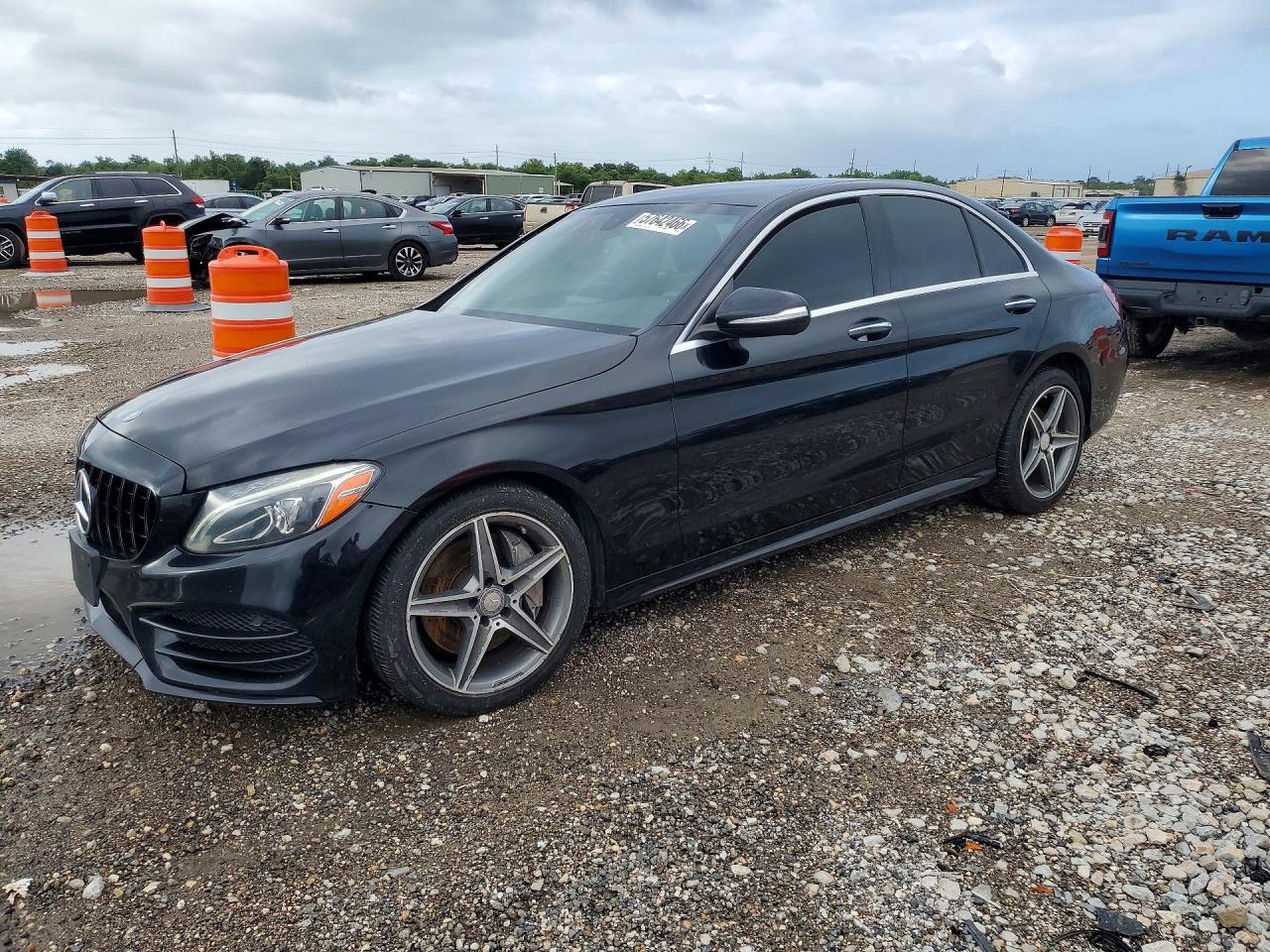 2015 MERCEDES-BENZ C-CLASS