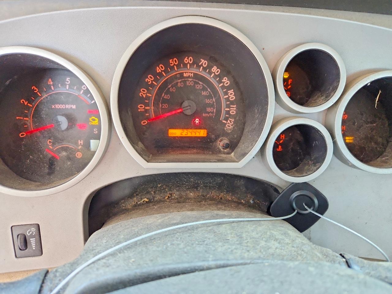 2008 TOYOTA TUNDRA