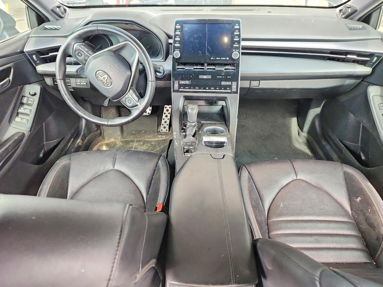2019 TOYOTA AVALON