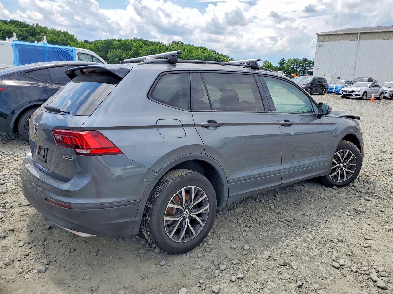 2021 VOLKSWAGEN TIGUAN