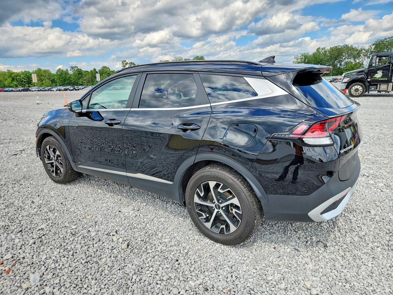 2025 KIA SPORTAGE