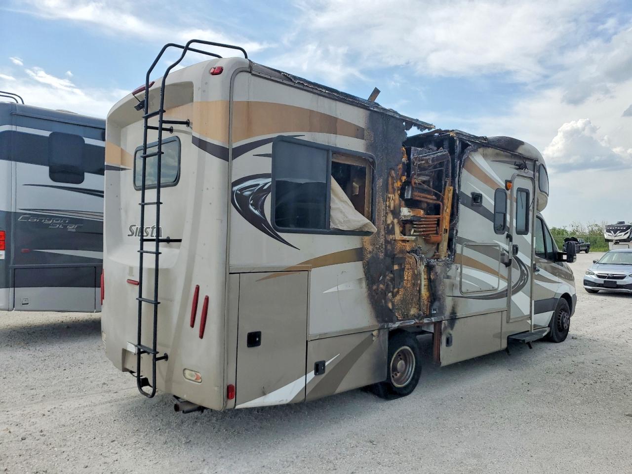 2014 MERCEDES SPRINTER