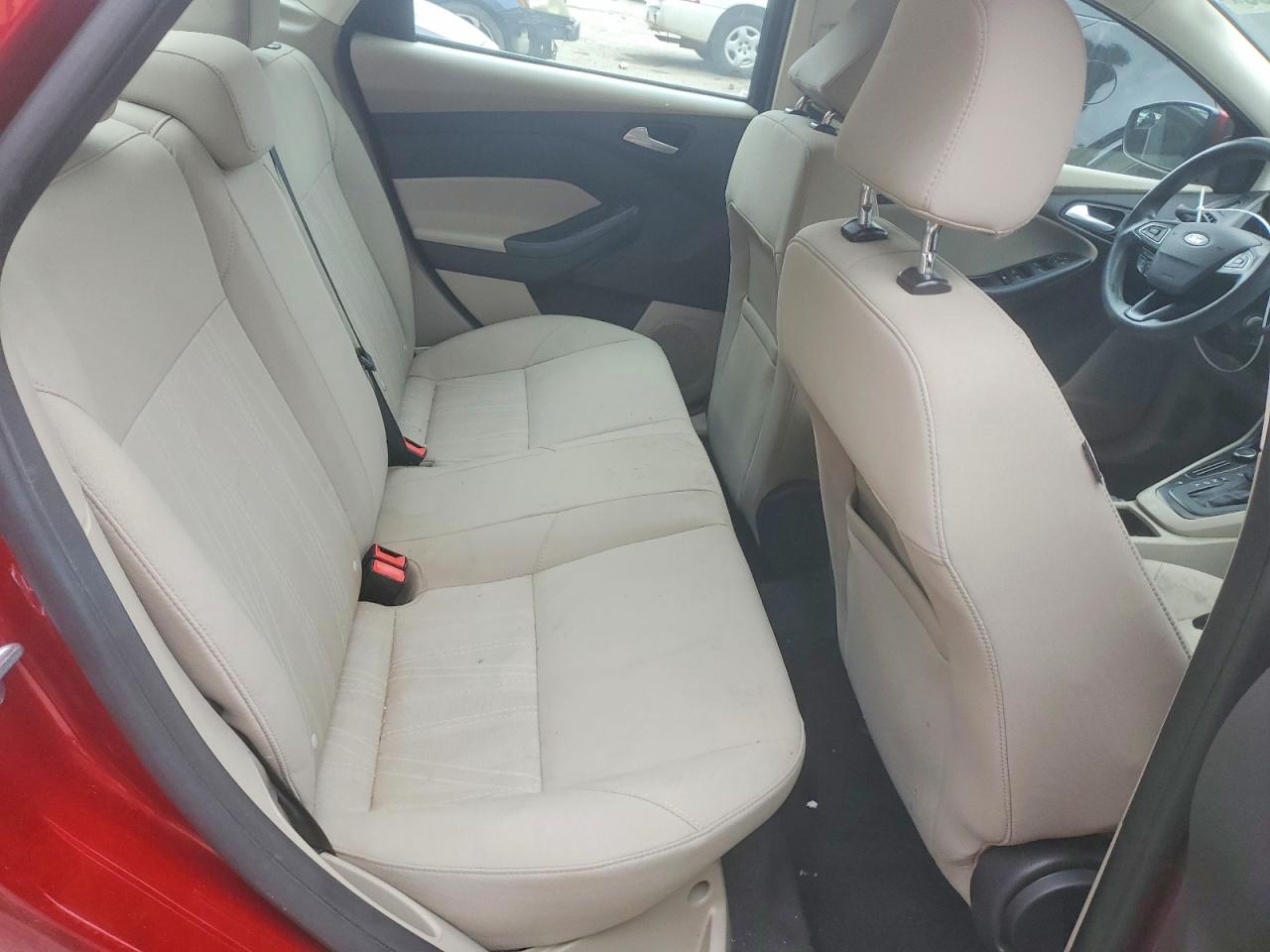2017 FORD FOCUS