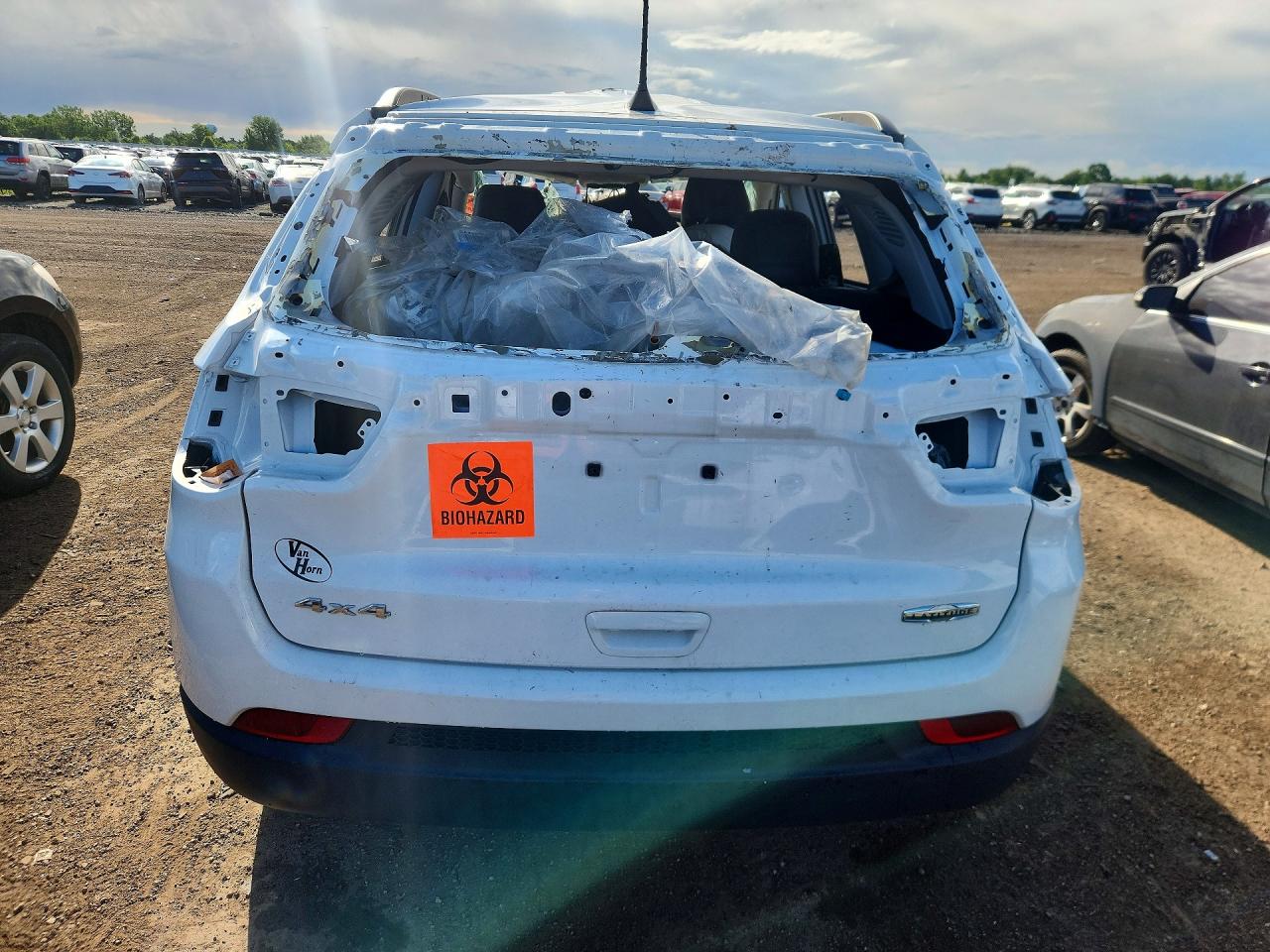 2022 JEEP COMPASS