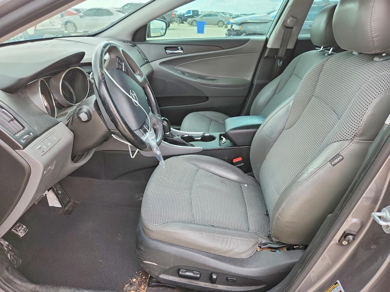 2012 HYUNDAI SONATA