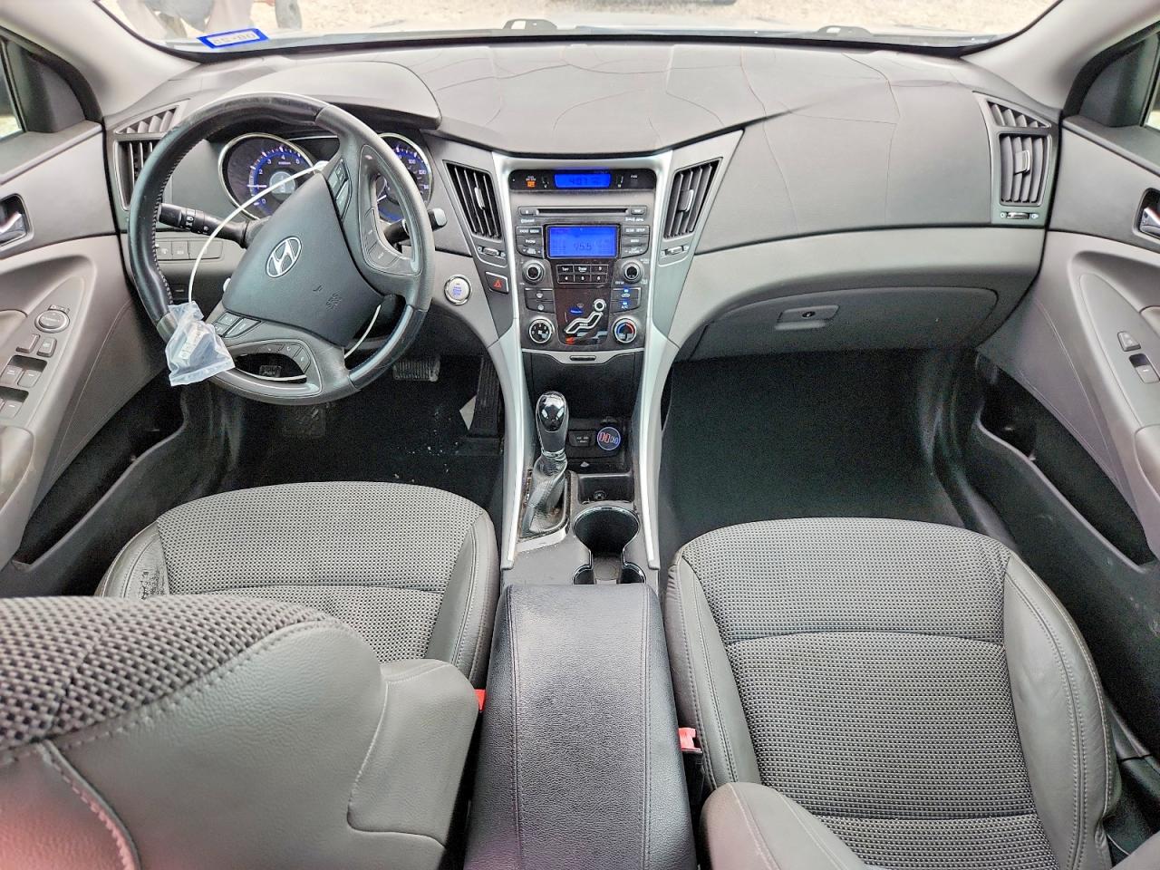 2012 HYUNDAI SONATA