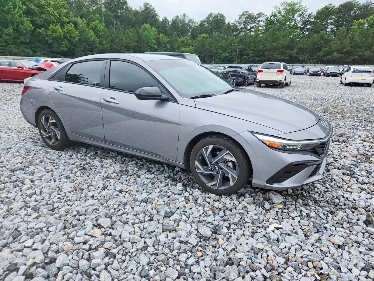 2025 HYUNDAI ELANTRA