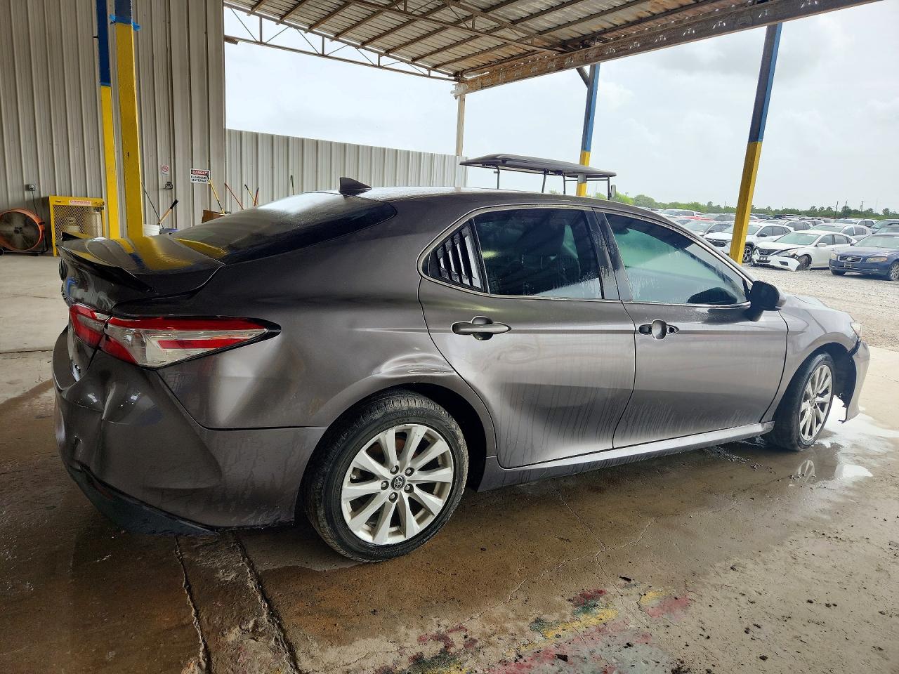 2019 TOYOTA CAMRY