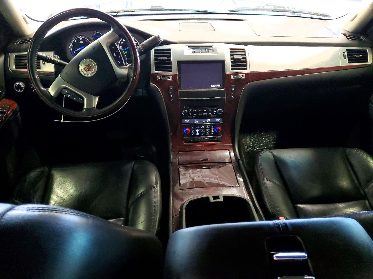 2011 CADILLAC ESCALADE