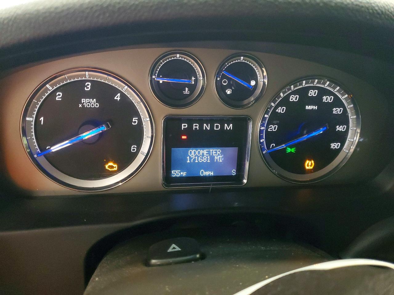 2011 CADILLAC ESCALADE