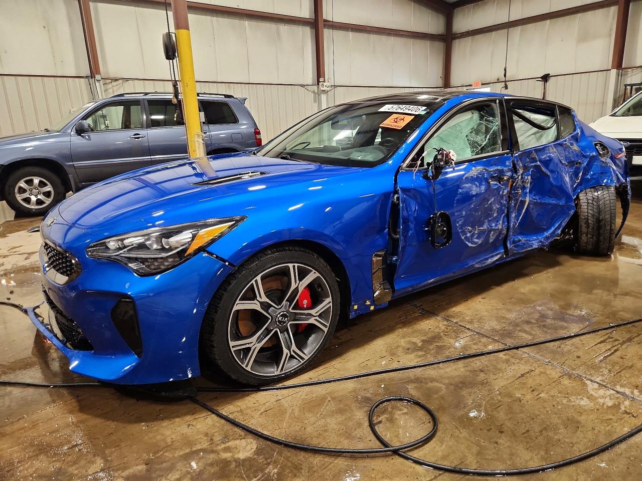 2021 KIA STINGER