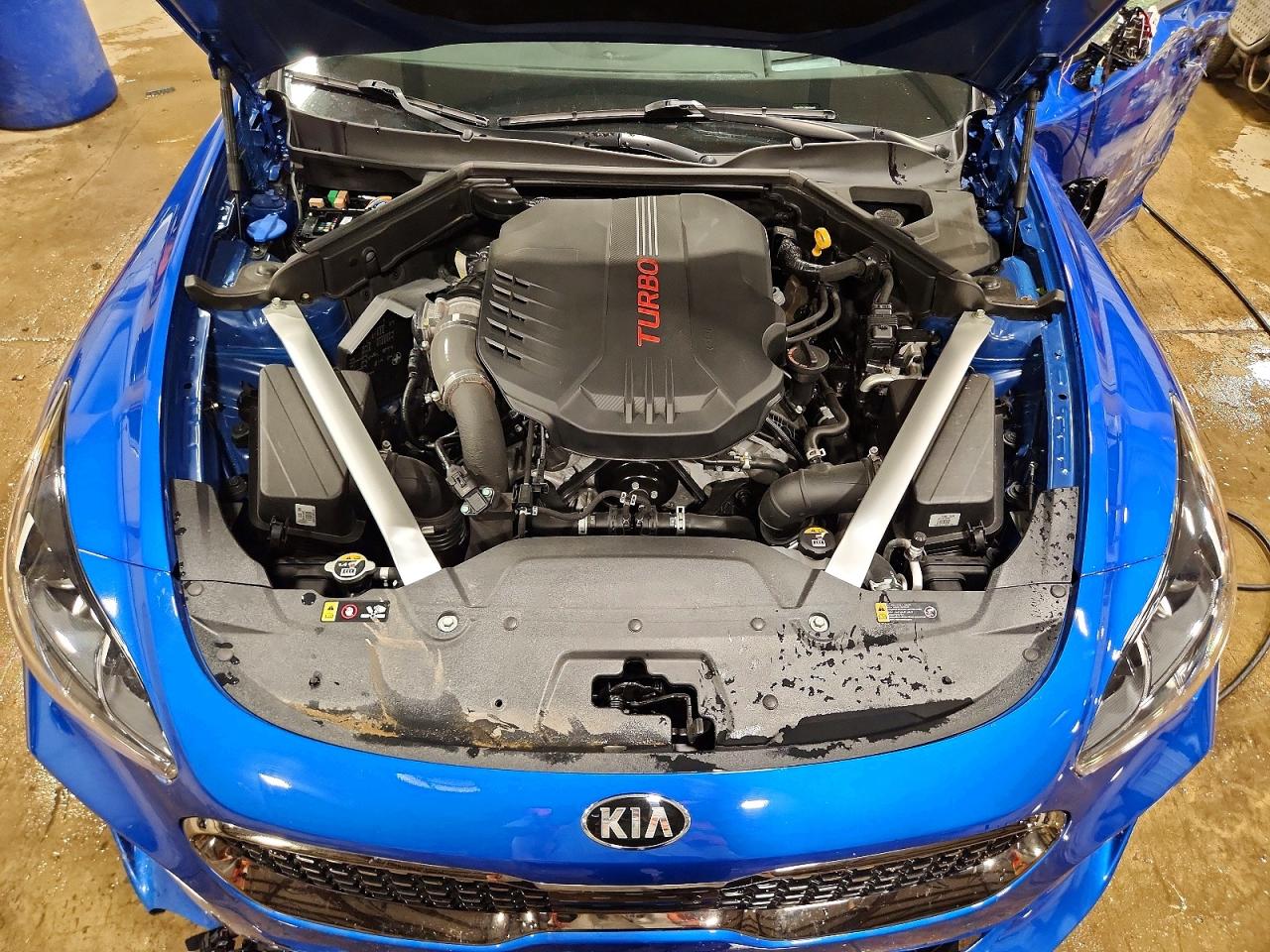 2021 KIA STINGER