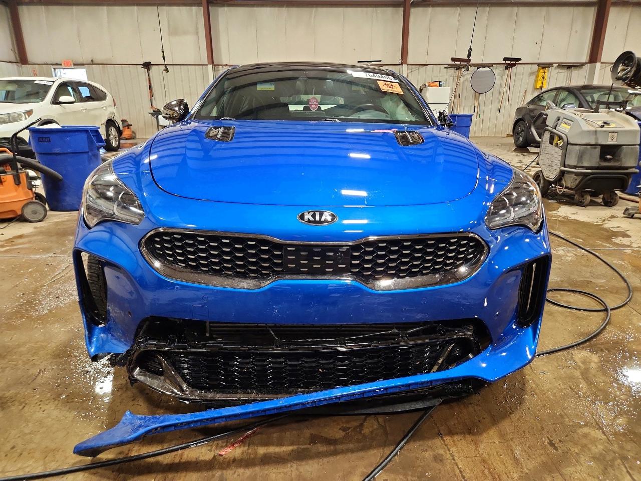 2021 KIA STINGER