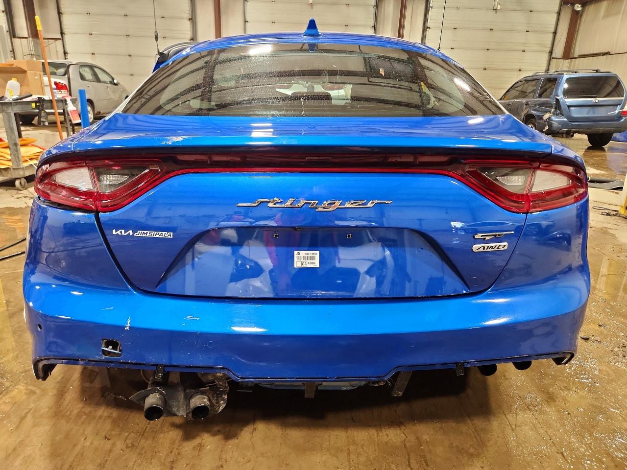 2021 KIA STINGER
