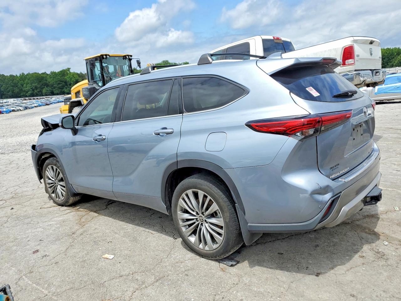 2021 TOYOTA HIGHLANDER