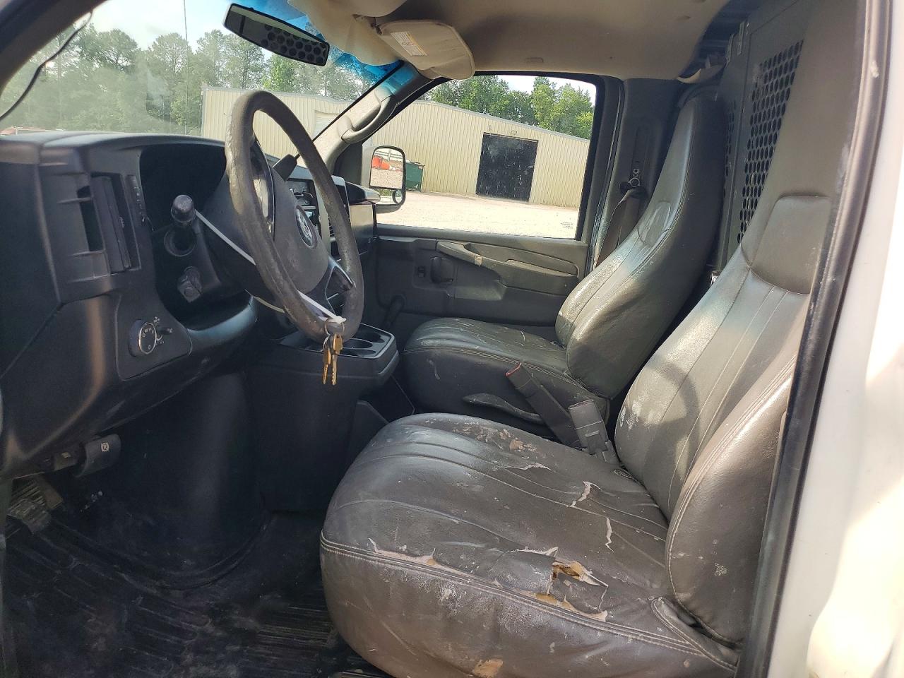 2010 CHEVROLET EXPRESS